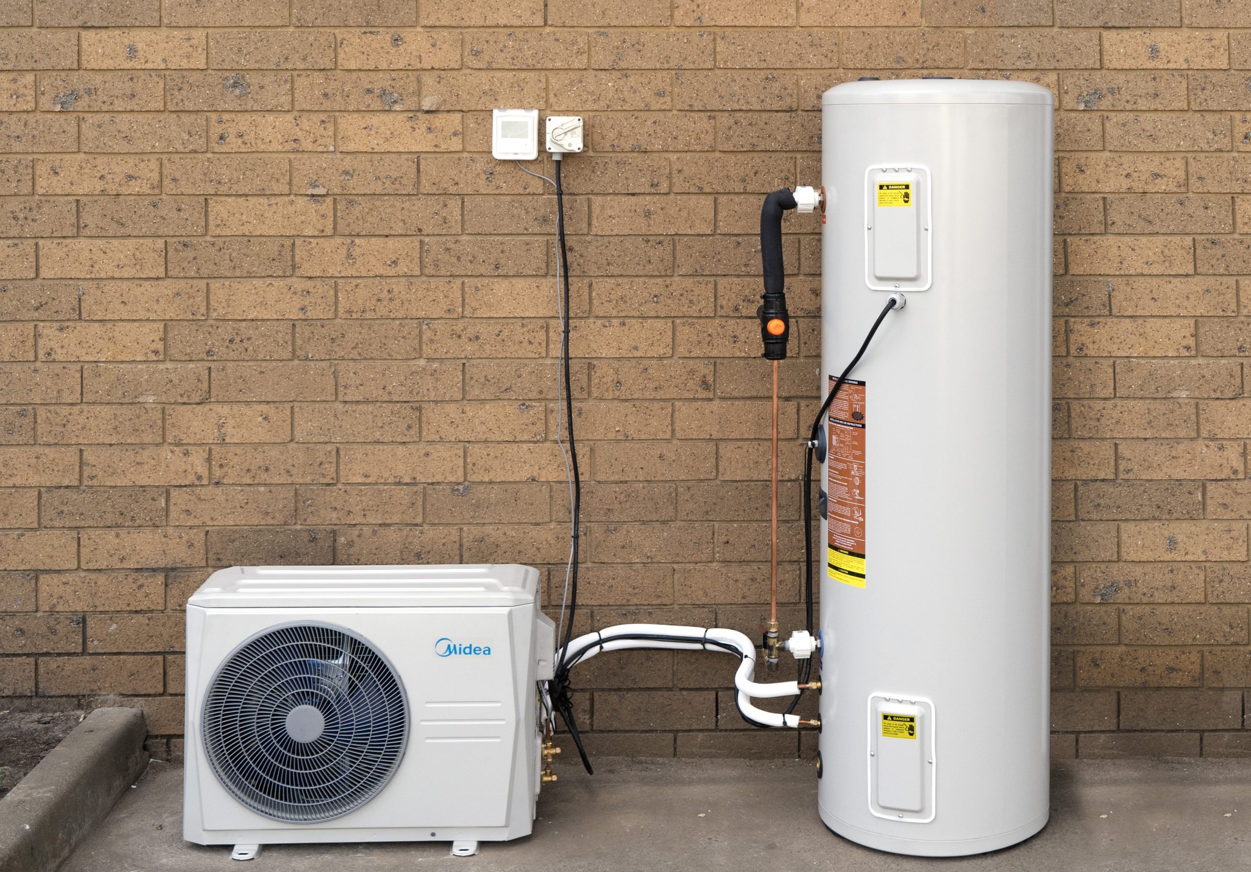 Heat Pump Hot Water Rebate in Victoria - Free hot water system installation under government rebate program