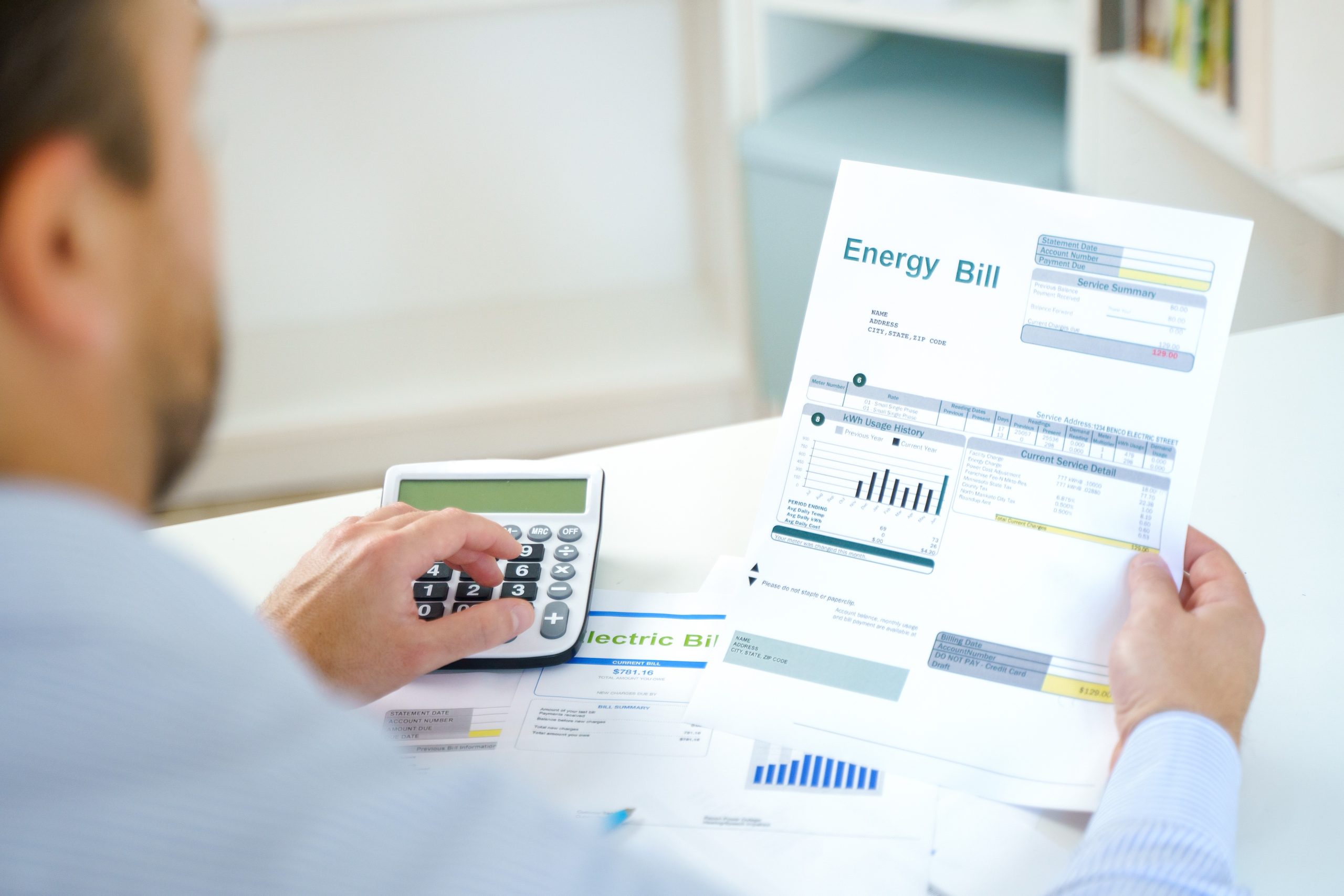 Guide to the Energy Bill Relief Fund in New South Wales, explaining how households and small businesses can access government rebates and support to lower electricity bills with ongoing quarterly payments and one-time lump-sum credits.